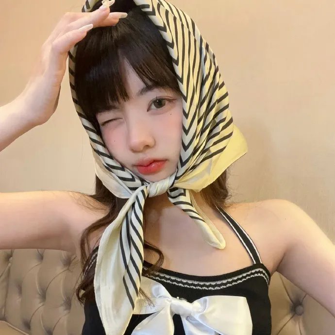 离散与恒留 海报