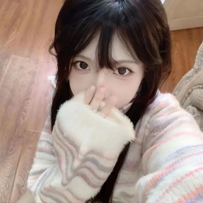 白色酢浆草 海报